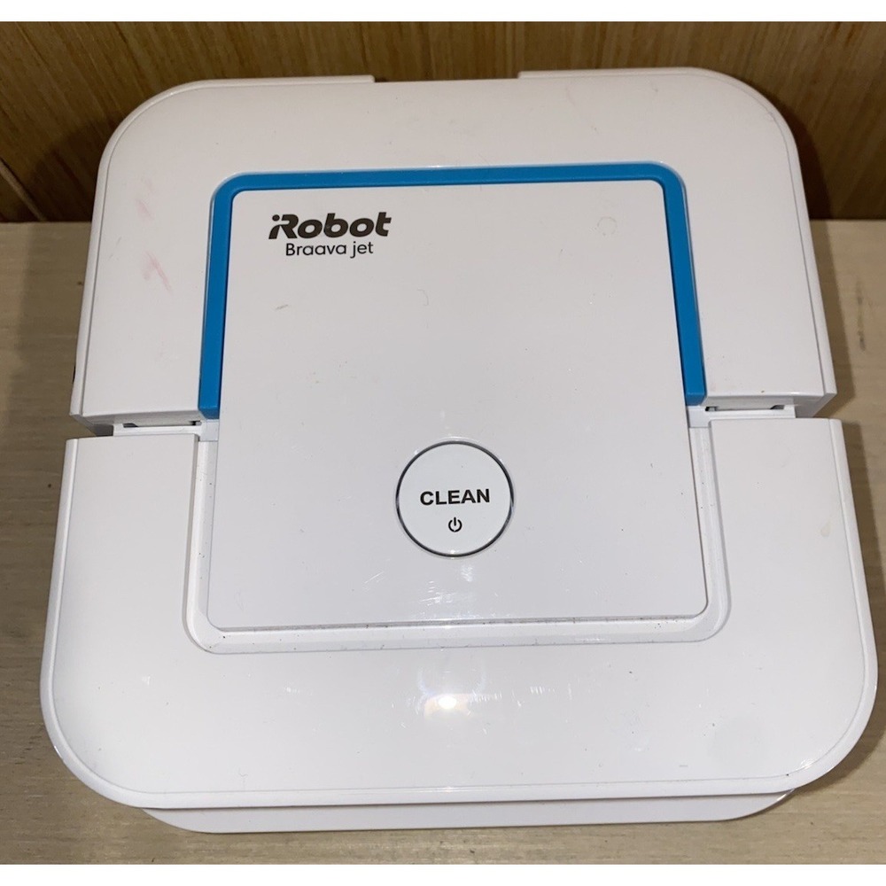 iRobot Braava jet 240 App Controlled Robot Mop - White **untested As-is**